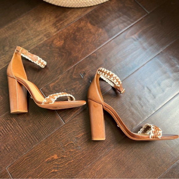 {Schutz} Floriza Braided Block Heel - Picture 8 of 10